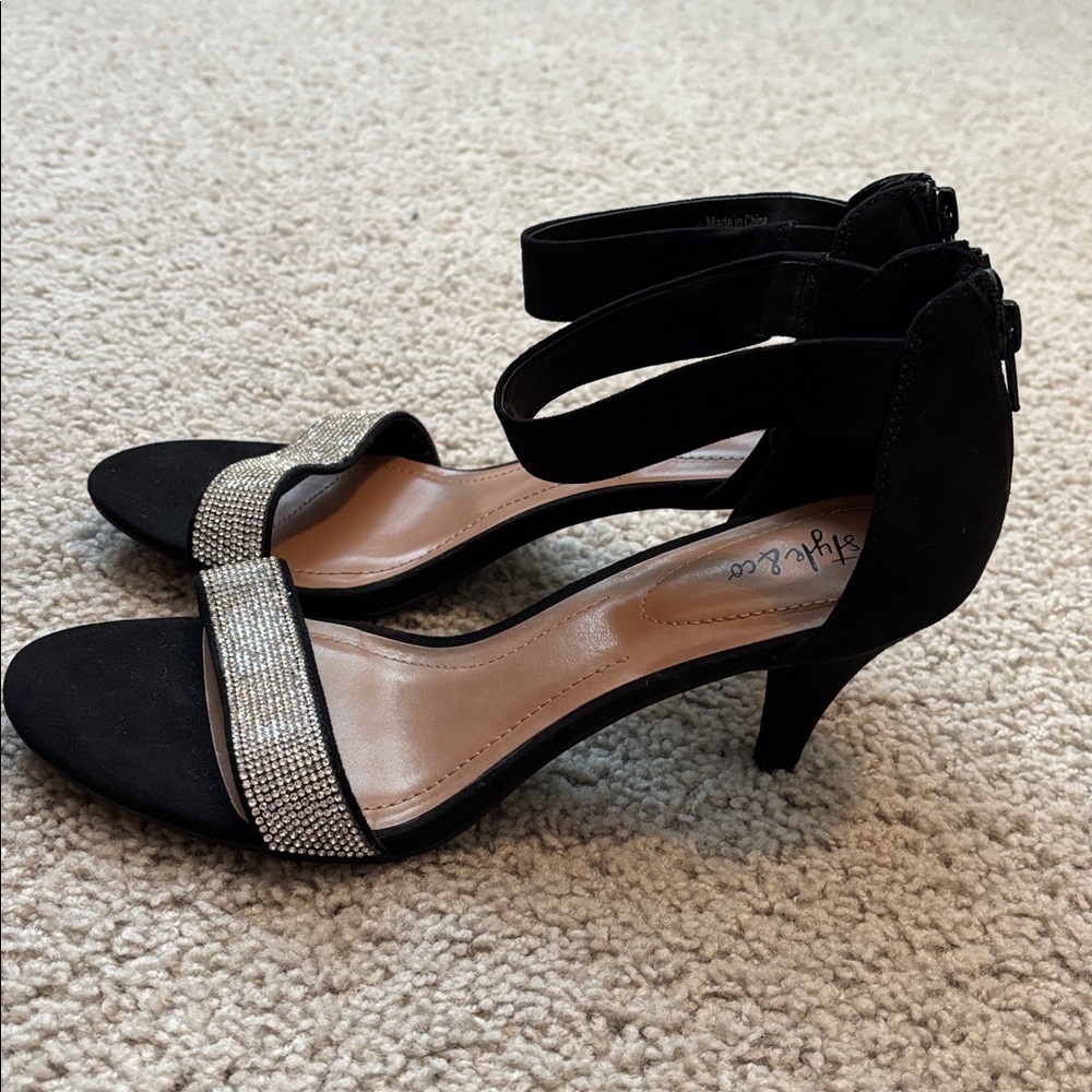 Style & Co Women's Phillys Two-Piece Evening Sandals - Picture 5 of 6